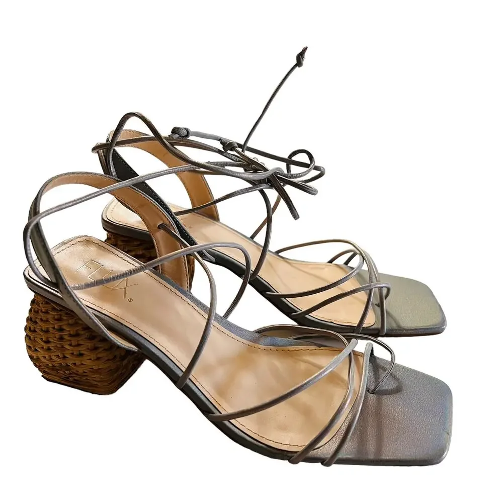 Flux Regana Strappy Woven Cane Block Heel Size 7 NEW Gray